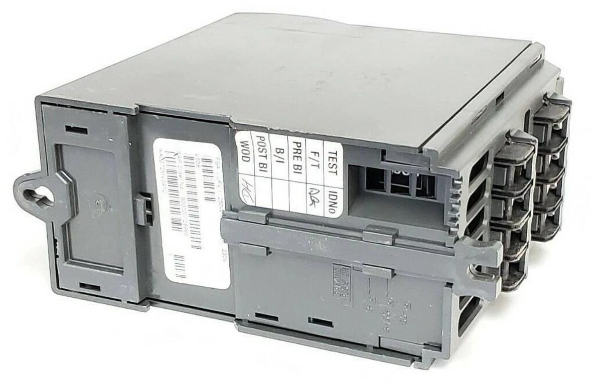 Used SIEMENS 6SE3211-5CA40 AC DRIVE MICROMASTRER 0.33 HP 230 VAC