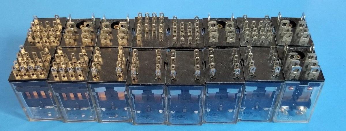 Used LOT OF 16 OMRON LY2N-D2 RELAYS LY2ND2, 24VDC
