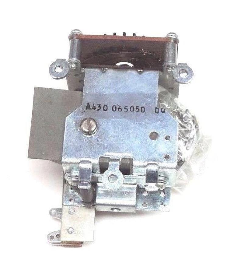 Used NEW GUARDIAN ELECTRIC A430 065050 00 RELAY STEPPER A43006505000