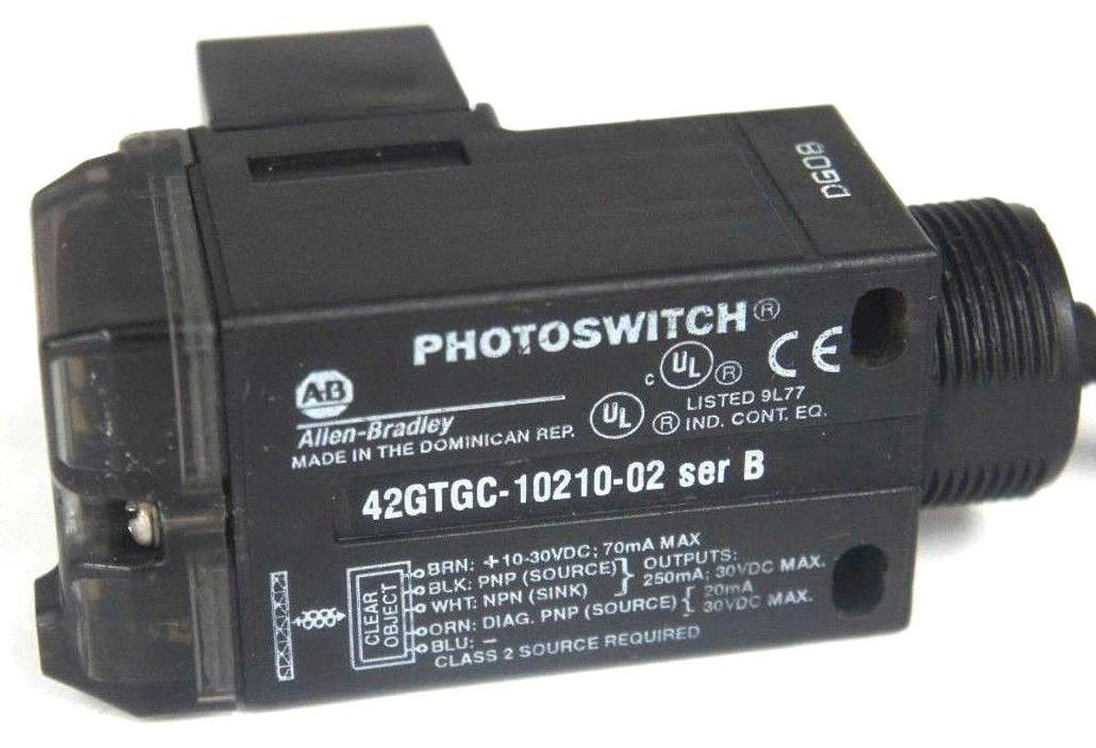 Used ALLEN BRADLEY 42GTGC-10210-02 PHOTOSWITCH CLEARSIGHT SER B 42GTGC1021002