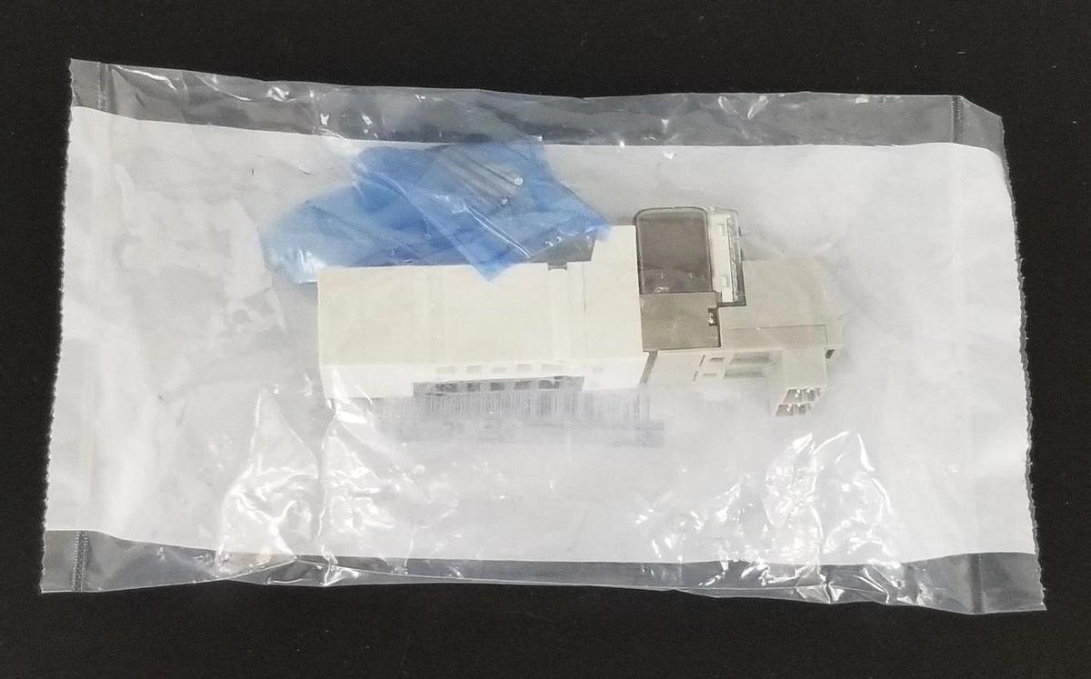 Used NEW SMC SY3445-5FUD SOLENOID VALVE 0.2~0.7MPA, SY3PP46, SY34455FUD