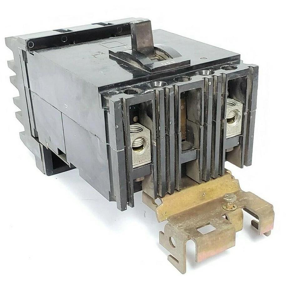 Used SQUARE D FA-24015-BC MOLDED CASE CIRCUIT BREAKER 15AMP 480V, FA24015BC
