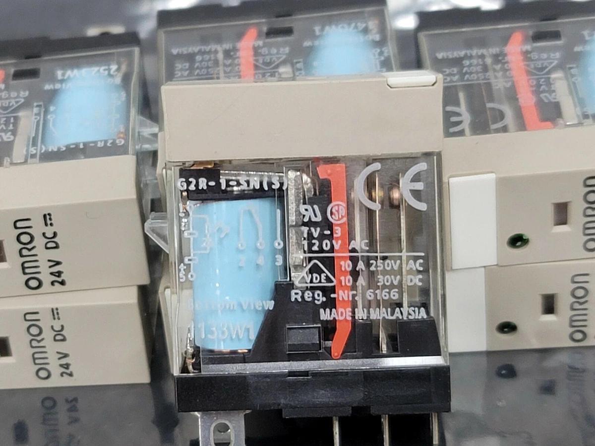 LOT OF 7 NEW OMRON G2R-1-SN-24VDC RELAYS G2R-1-SN