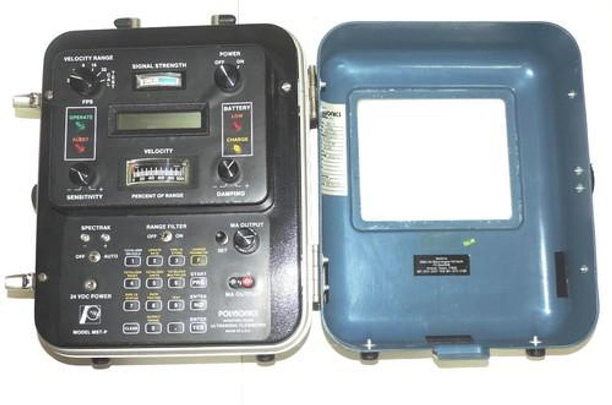 Used POLYSONICS MASTER SERIES MST-P ULTRASONIC DIGITAL FLOWMETER 24VDC MSTP