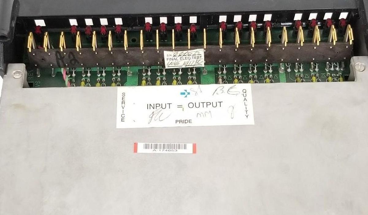 Used GOULD MODICON AS-B248-501 OUTPUT MODULE 10-60VDC, 2.5A, B248-501