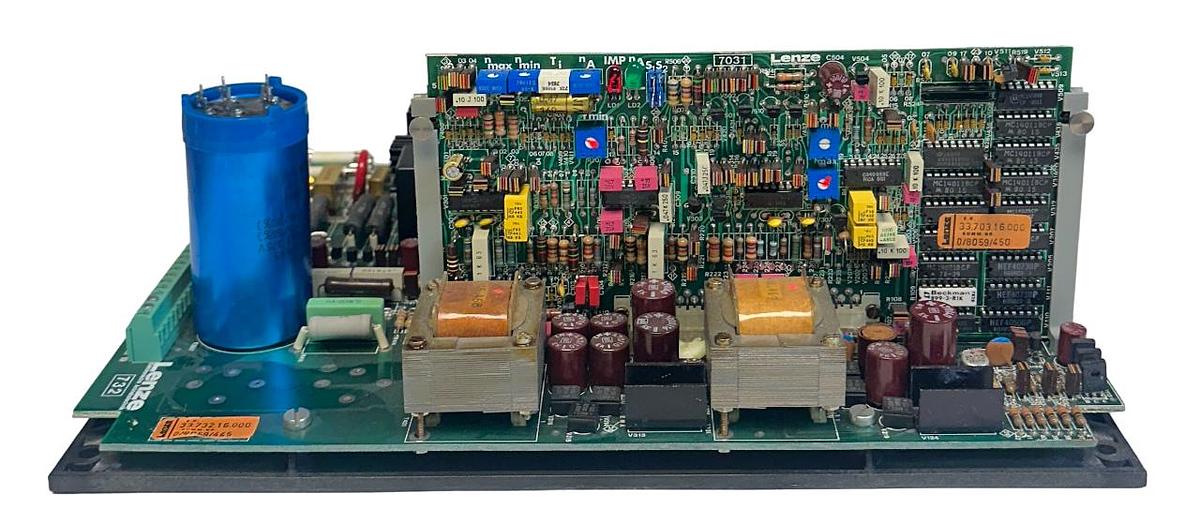 Used LENZE MODEL 732 / 0/8059/445 / 33.732.16.000 AC DRIVE 7031 CONTROL BOARD NSNP