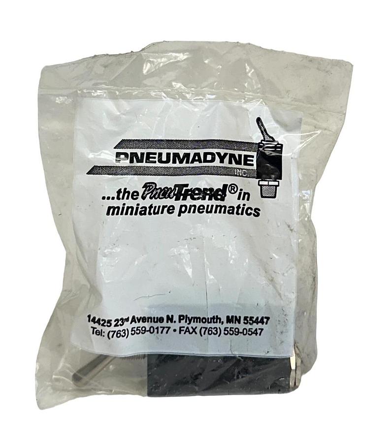 Used PNEUMADYNE HM45-1/8-DT / HM4518DT MINI 4-WAY DETENTED TOGGLE VALVE 2-POS NSFS