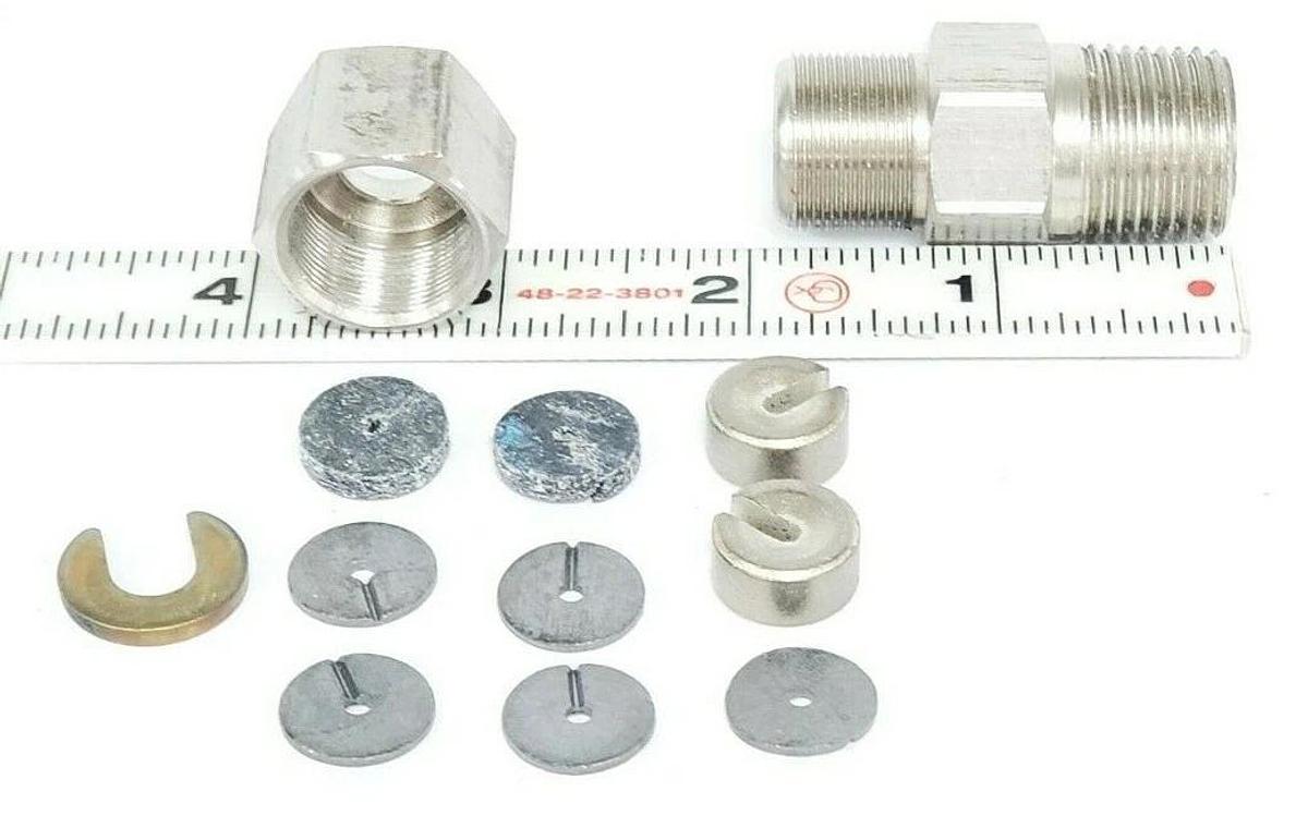NEW UNITED ELECTRIC CONTROLS SD6213-50 1/2" STAINLESS STEEL CONNECTOR KIT