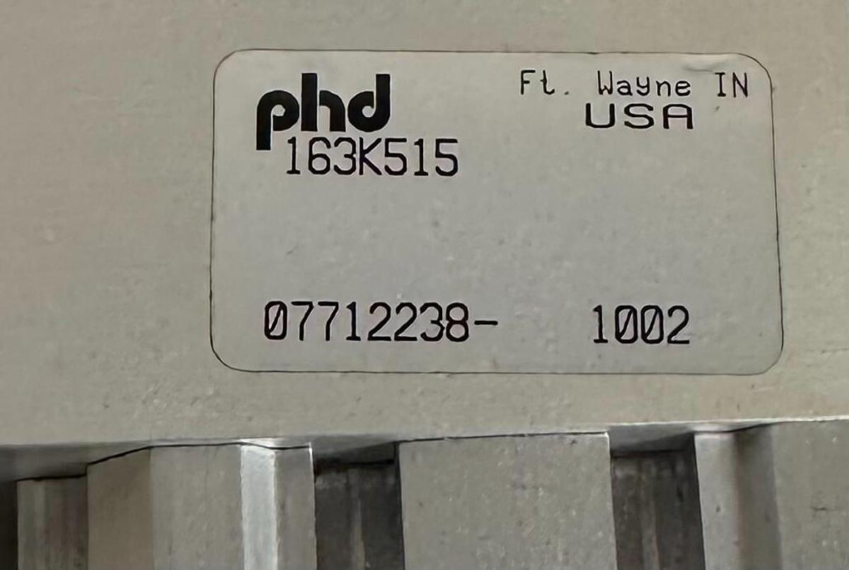Used NEW PHD INC 163K515 LINEAR SLIDE RAIL CYLINDER W/ 6724-1 SENSORS