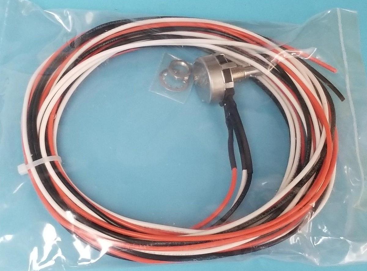 NEW HONEYWELL / LEGACY 1607389 POTENTIOMETER 380C3 , 2500 OHMS