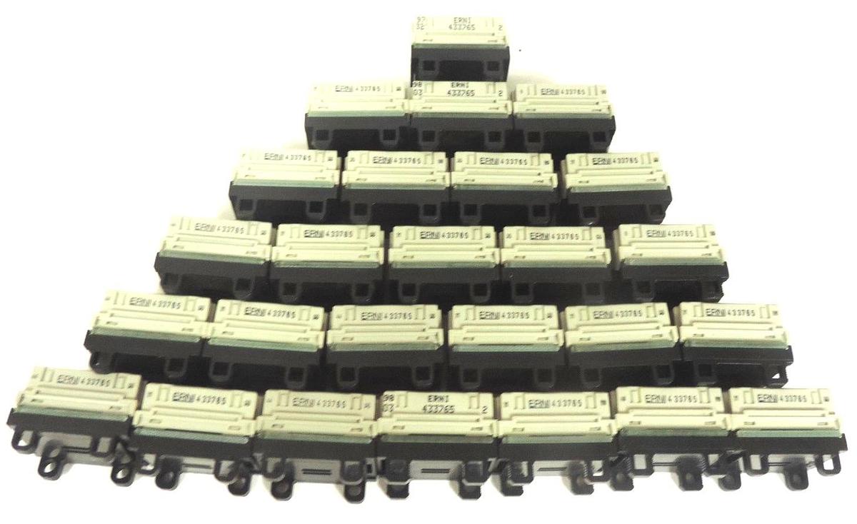 Used LOT OF 25 ERNI 433765 TWO PART EURO CONNECTOR 20 CONTACT(S), FEMALE, STRAIGHT