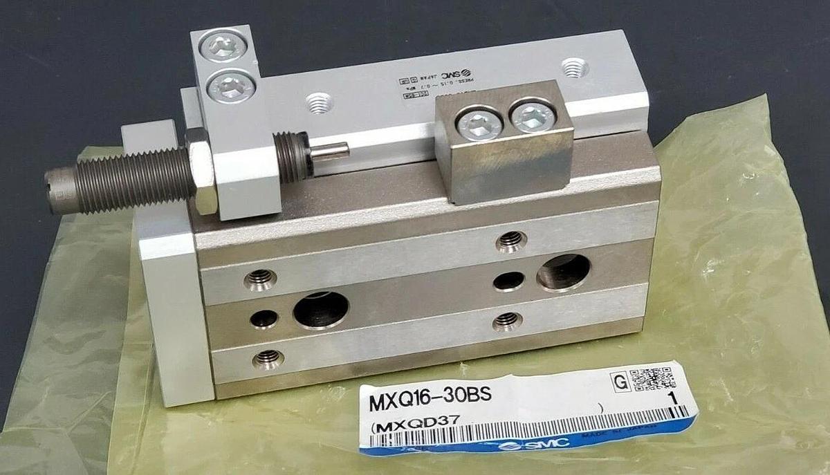 NEW SMC MXQ16-30BS AIR SLIDE TABLE CYLINDER MXQD37 W/ SHOCK ABSORBER MXQ1630BS