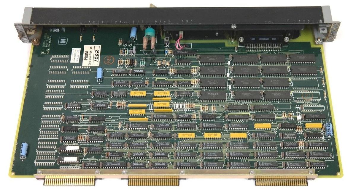 Used GOULD MODICON M909-000 MEMORY MODULE REV A WITH KEY PCBM909000