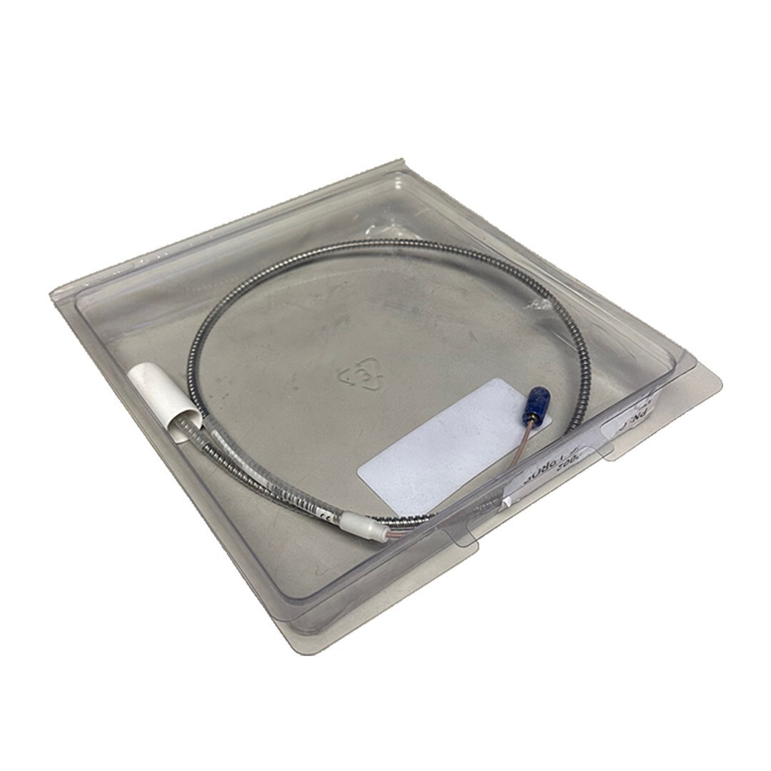 Used NEW BENTLY NEVADA 19001-00-10-30-02 / 1900100103002 VIBRATION SENSOR
