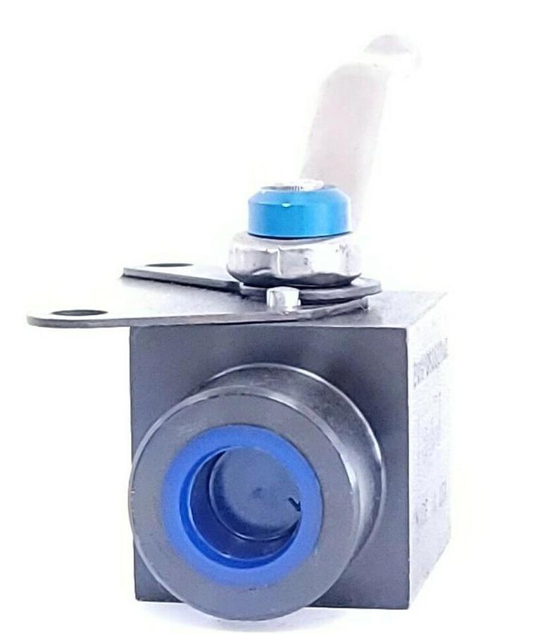 Used NEW PARKER BVHP08SSS1NA HIGH PRESSURE BALL VALVE