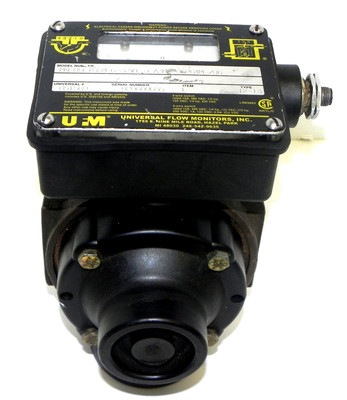 Used UFM MN-BSF16GM-6-32V1.0-A3NR-C-PC4M-Z86 FLOW MONITOR