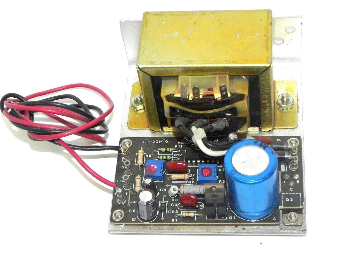 Used SOLA 81-12-215-02 POWER SUPPLY 811221502 INPUT: 47-63HZ W/ F6-11201-O/A PC BOARD