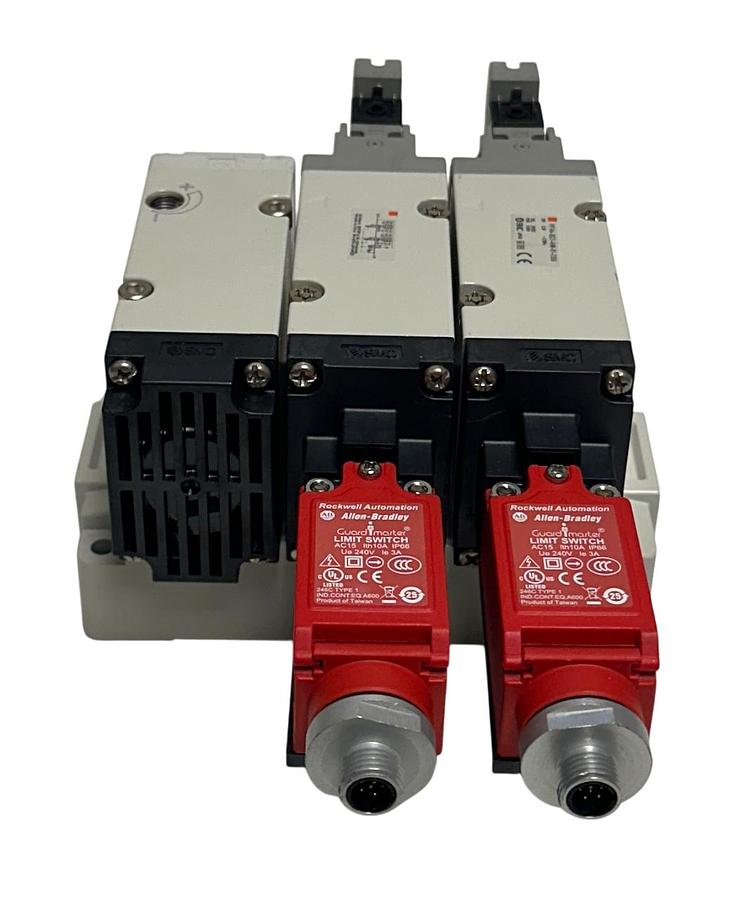 Used SMC VP744-5DZ1-04N-S1-X555 / VP7445DZ104NS1X555 SAFETY SOLENOID VALVE 24VDC NSMP