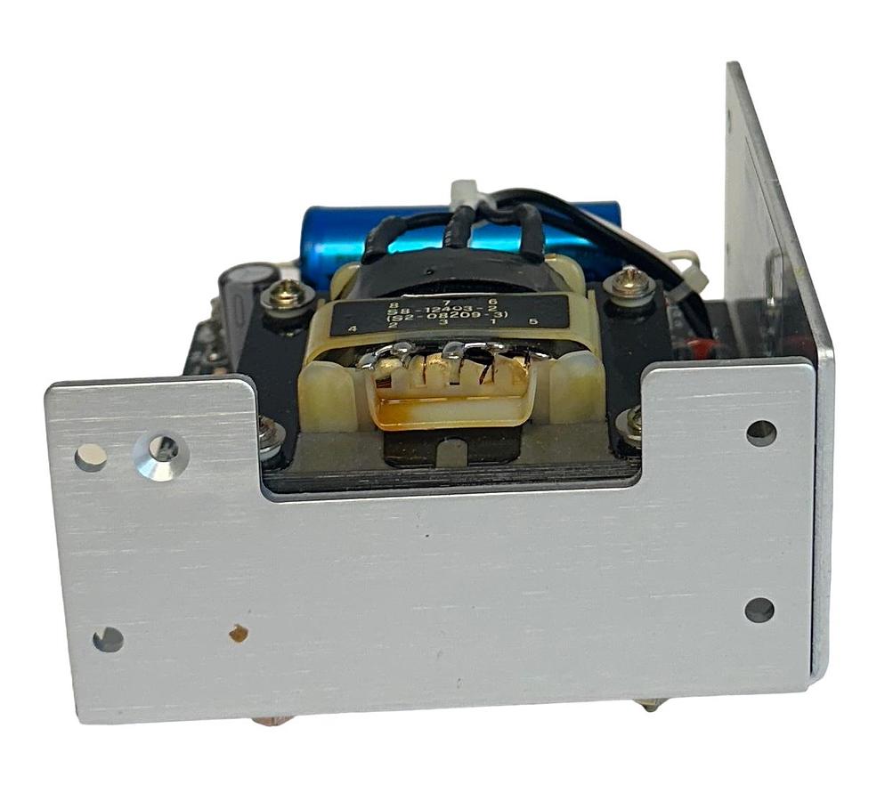 Used SOLA SLS-24-024 / SLS24024 REGULATED POWER SUPPLY 24VDC OUTPUT 2.4A NSNP