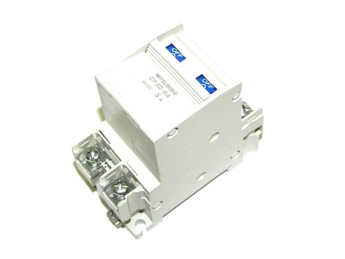Used MITSUBISHI CP30-BA CIRCUIT PROTECTOR 5A, CP30-BA-5A, 2POLE, CP30BA5A