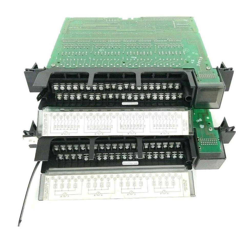 Used LOT OF 2 GE FANUC INPUT / OUTPUT MODULES IC697MDL340 & IC697MDL250