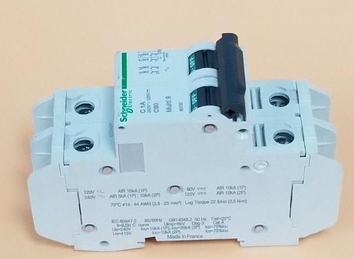 Used NEW SCHNEIDER ELECTRIC 60135 CIRCUIT BREAKER C60, MULTI 9, C 1A, 240V, 2P