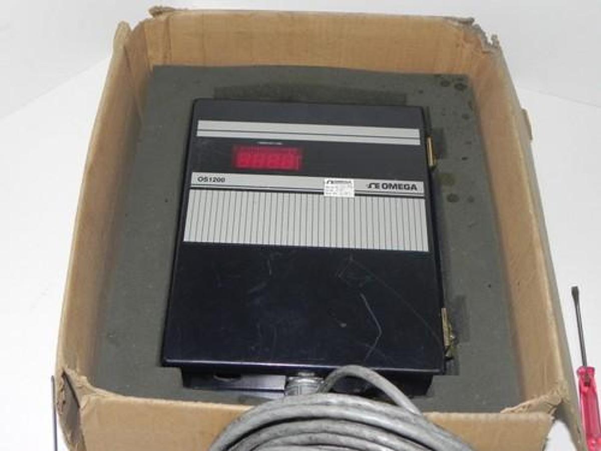 Used OMEGA OS1200-LTS TEMPERATURE CONTROLLER OMEGASCOPE OS1200LTS