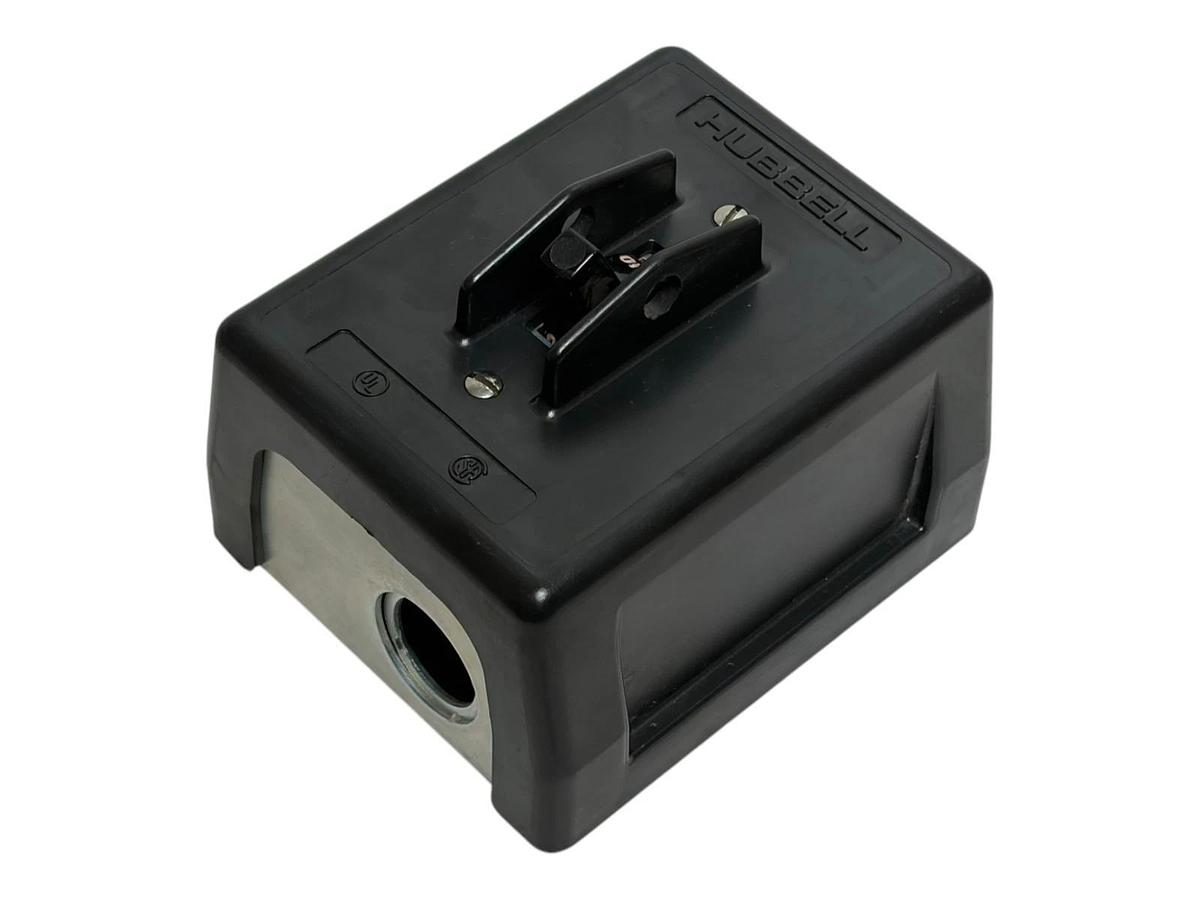 Hubbell HBL7810BW Manual Motor Controller Switch 30A 600VAC NEMA 1 Enclosure