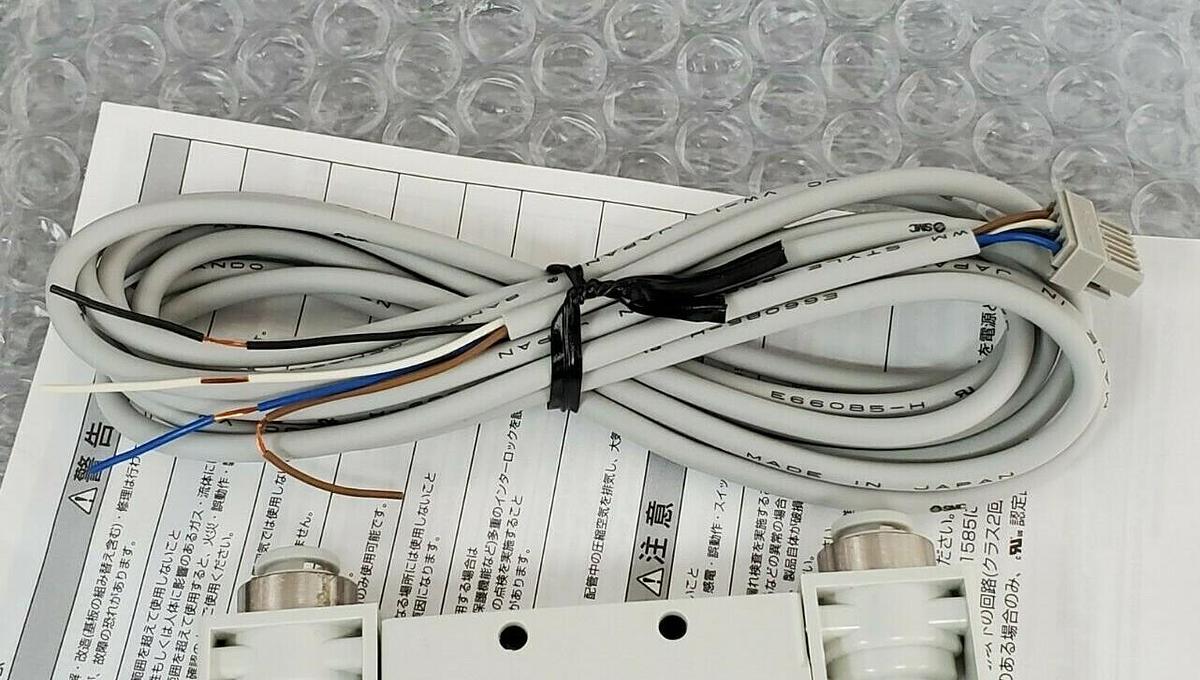 Used BOX OF 2 NEW SMC PFM711S-C6L-A-M DIGITAL FLOW SWITCH 5C1-84Q PF1E90 PFM711SC6LAM