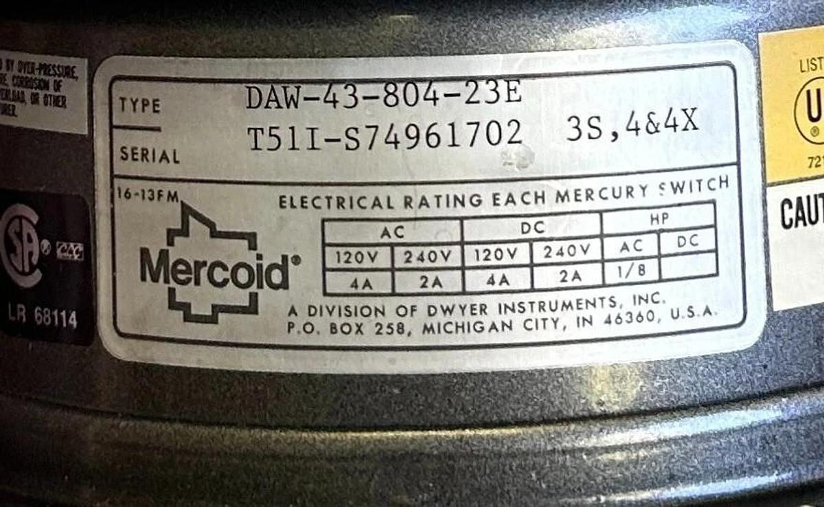 Used MERCOID DAW-43-804-23E / DAW4380423E BOURDON TUBE PRESSURE SWITCH TYPE SB SEAL
