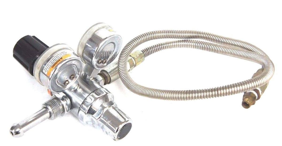 Used CONTROLS CORPORATION OF AMERICA HOLOX PRESSURE REGULATOR MODEL: 3122311-590
