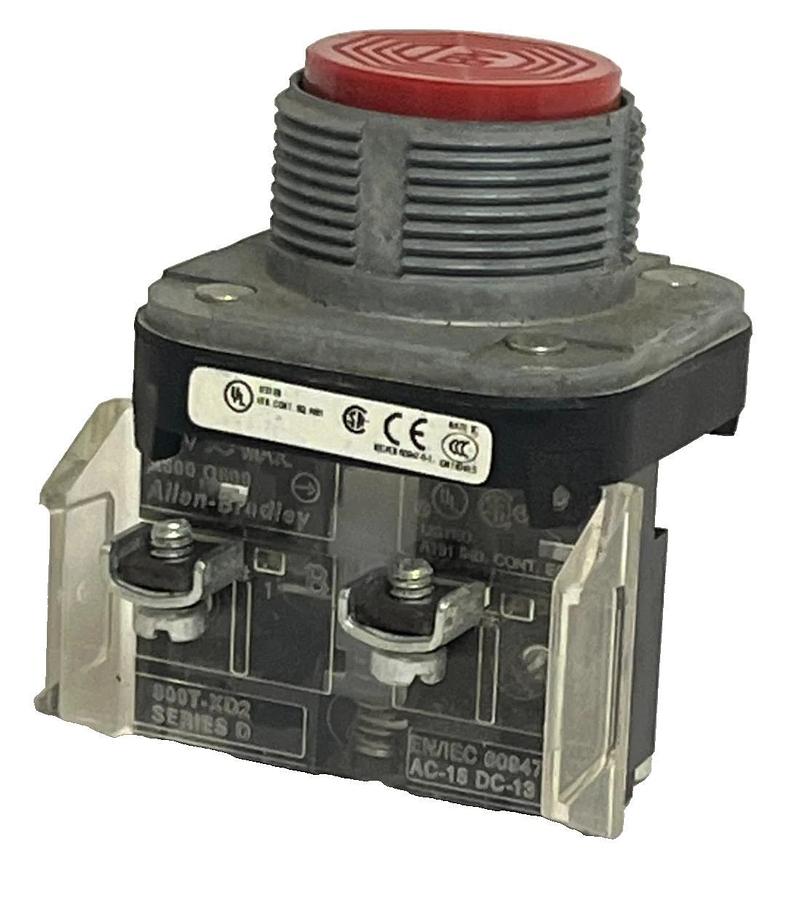 Allen-Bradley 800T-A6D2 Ser. T 30mm Momentary Push Button - Flush Head - Red