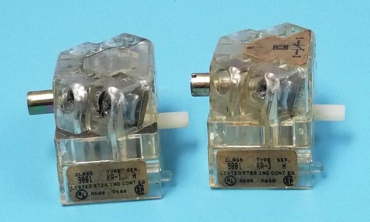 Used LOT OF 2 SQUARE D CONTACT BLOCKS 9001 KA-3 & 9001 KA-1 SER. H