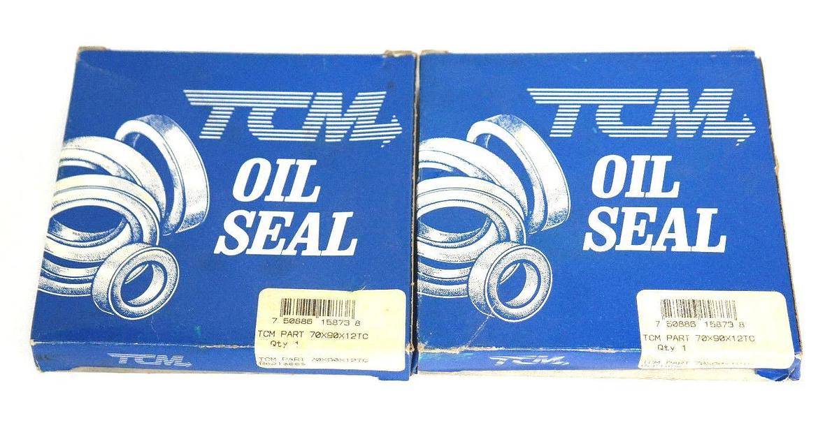 Used LOT OF 2 NIB TCM 70X90X12TC OIL SEALS