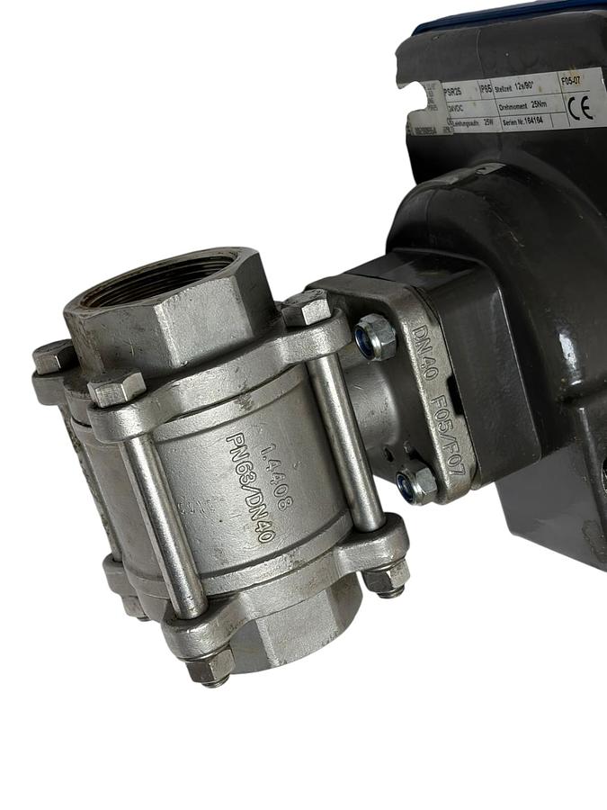 Used Burkert 00200864 2-W-MOTORKGH 11/2" Stainless Ball Valve PSR25 24VDC