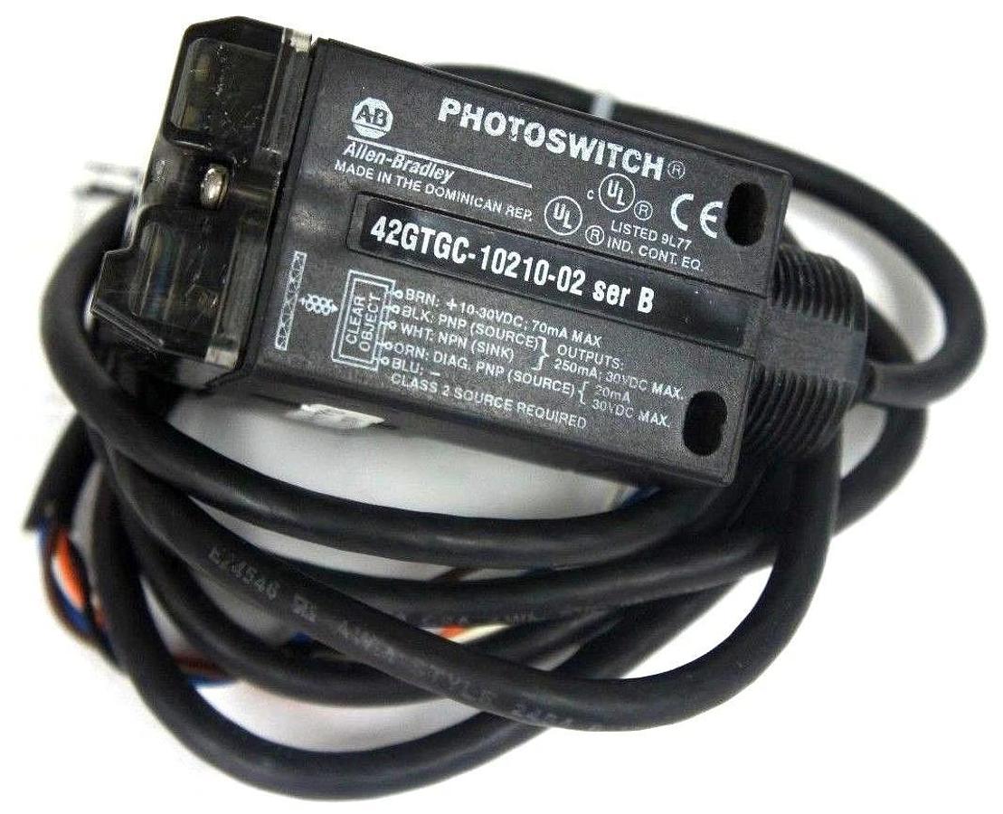 Used ALLEN BRADLEY 42GTGC-10210-02 PHOTOSWITCH CLEARSIGHT SER B 42GTGC1021002