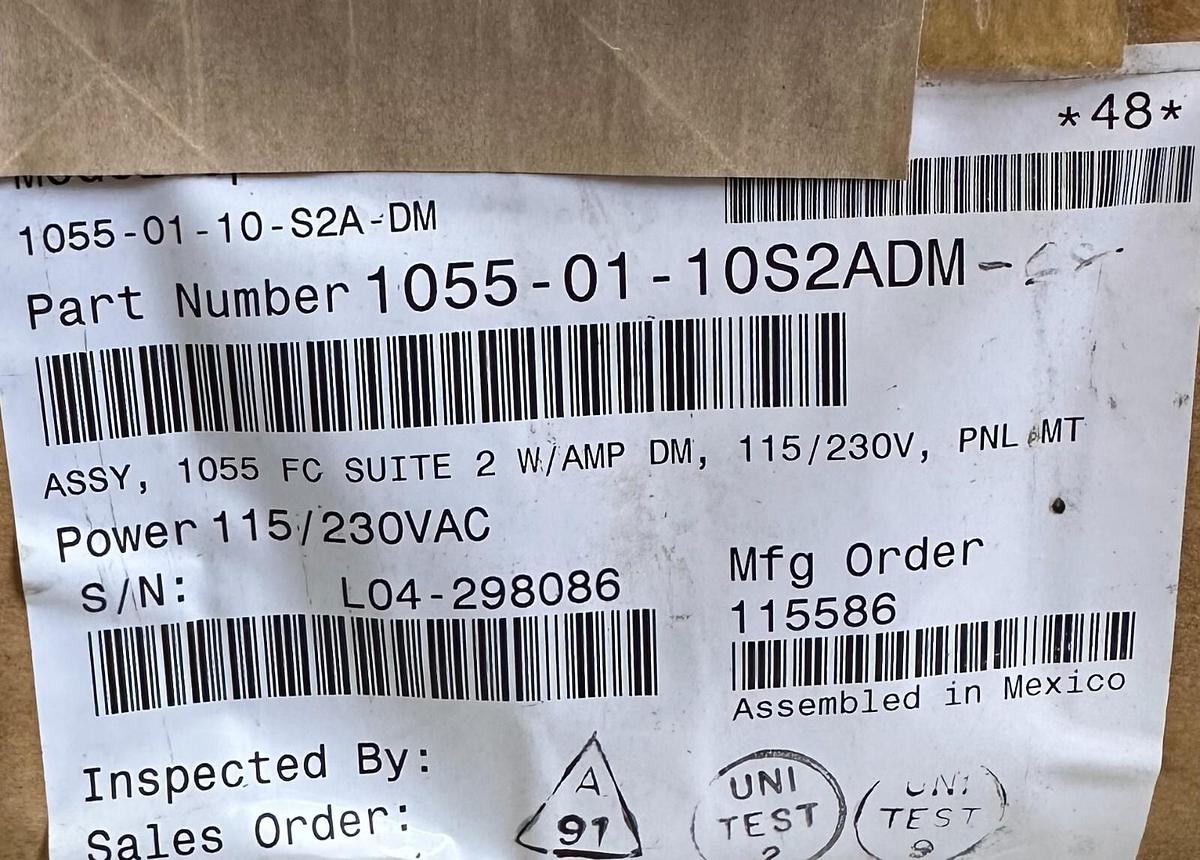 Used NEW ROSEMOUNT 1055-01-10-S2A-DM-68 / 10550110S2ADM68 Solu Comp II 1055 8W 3.28