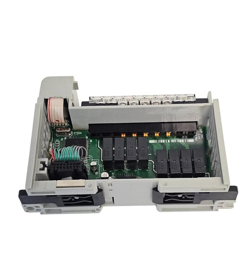 Used ALLEN BRADLEY 1769-OW8 SER. B REV. 1 F/W REV. 2.1 COMPACT I/O MODULE 1769OW8