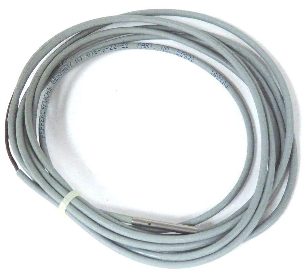 Used NEW PEPPERL & FUCHS NJ-0.6-3-22-E2 PROXIMITY SWITCH NJ06322E2 P/N: 20972