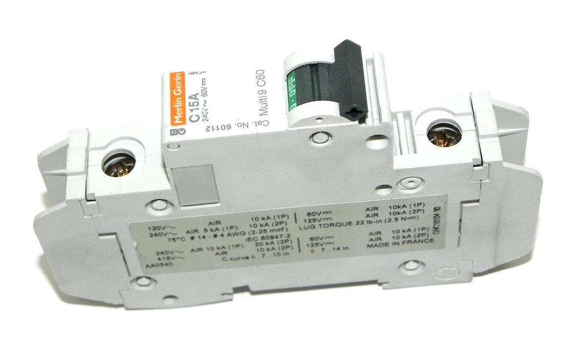 Used MERLIN GERIN 60112 CIRCUIT BREAKER 120V 15A, MULTI 9 C60