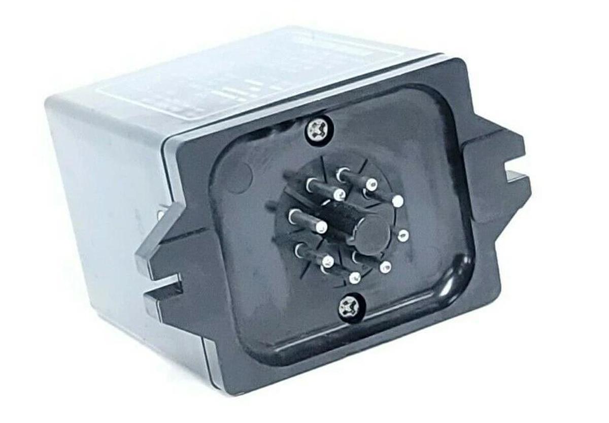 Used OMRON STP-N SUBMINY TIMER STPN 0/30S