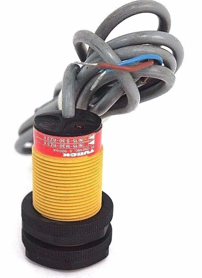 Used TURCK NI15-M30-RZ3X PROXIMITY SENSOR M-BARREL NI15-S30-RZ3X