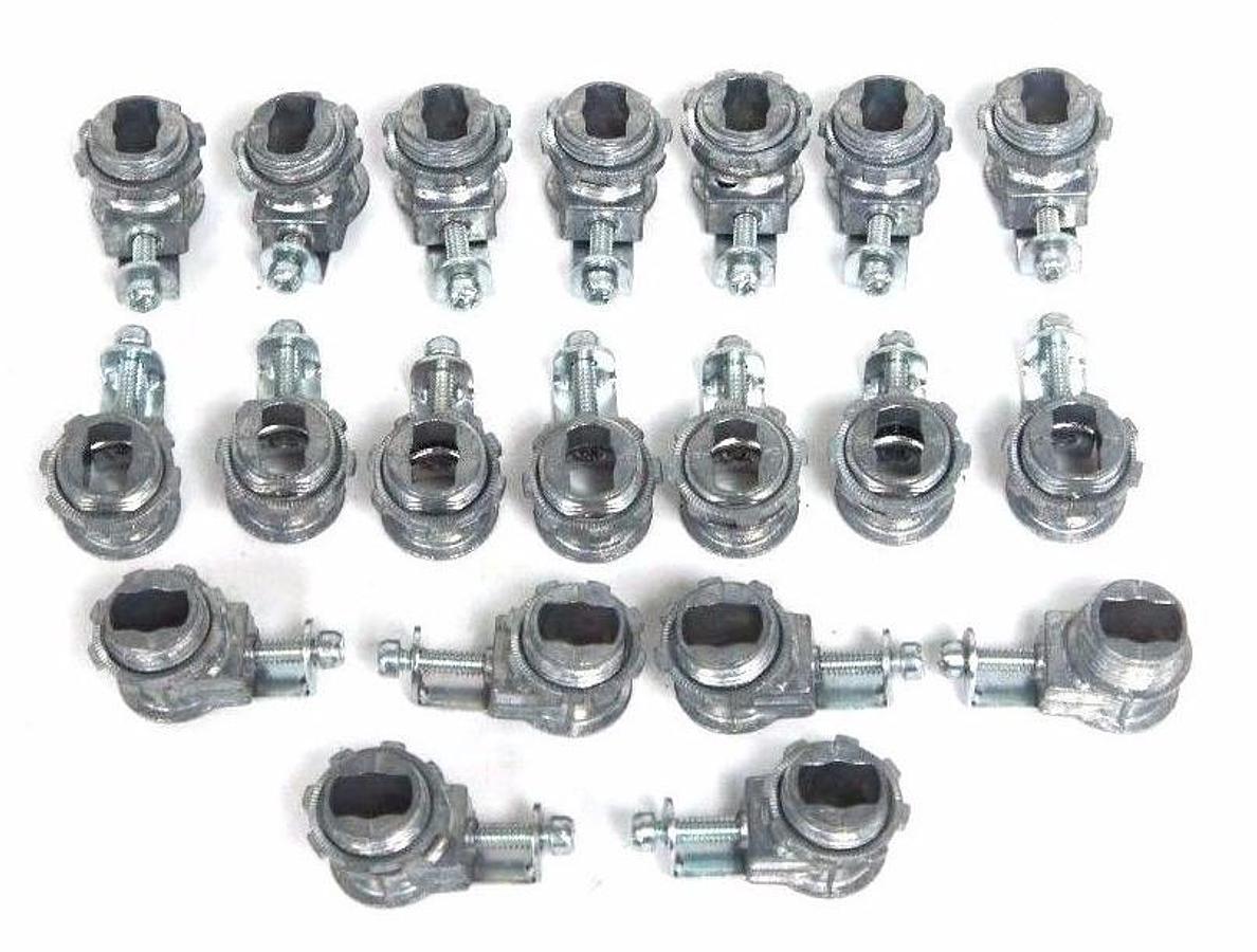 Used LOT OF 20 NEW BRIDGEPORT 560-DCS CABLE CONNECTOR BOX 12/3 MC