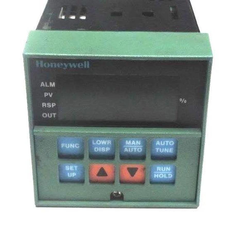 Used HONEYWELL DC3003-0-10A-1-00-0111 TEMPERATURE CONTROLLER UDC-3000 DC3003
