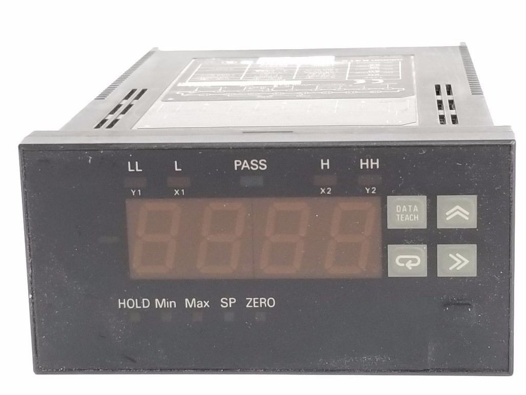 Used OMRON K3TXVA21A METER PANEL MOUNT 0-50VDC, 100~240VAC 50/60HZ