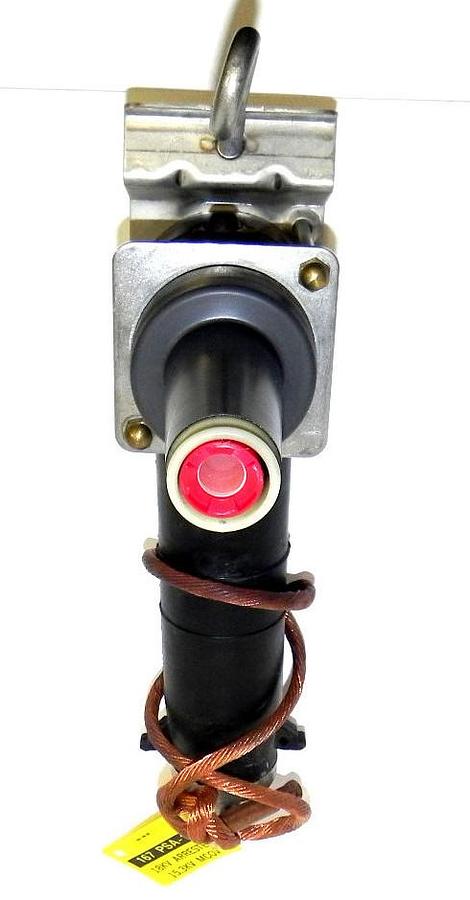 Used NEW ELASTIMOLD T & B 167 PSA-18 SURGE ARRESTER 1671PSA18