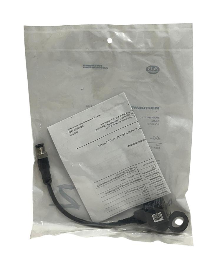 ALLEN BRADLEY 42EF-E2EZB-F4 /D PHOTOSWITCH RightSight BEAM SOURCE 10.8-30V NSFS