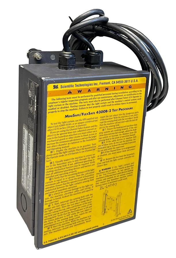 Used STI 70010-1136 / 70011-1001 MiniSafe/FlexSafe 4300B-2 CONTROLLER MS43-B2-AC1-W
