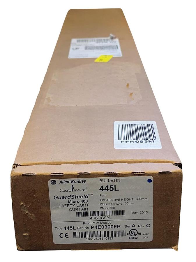 Used ALLEN BRADLEY 445L-P4E0300FP /A GuardShield Micro 400 LIGHT CURTAIN PAIR NSMP