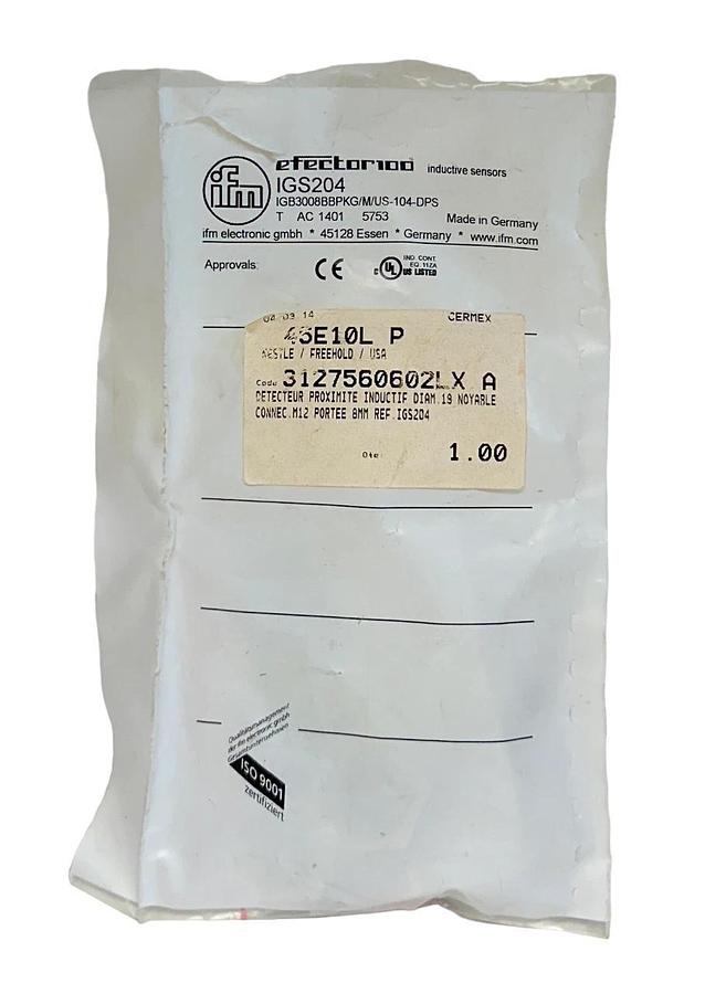 Used NEW IFM IGB3008BBPKG/M/US-104-DPS / IGS204 EFECTOR 100 INDUCTIVE SENSOR NSFS